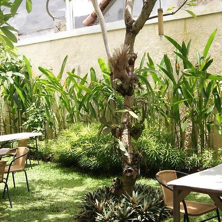 Sugiras Living Denpasar Exterior foto